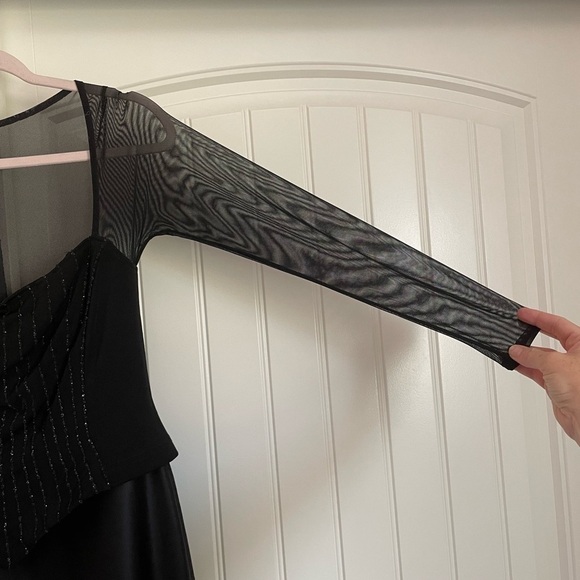 Tadashi Shoji vintage corset black gown size medium - Picture 10 of 11